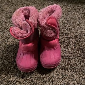 Pink toddler winter boots